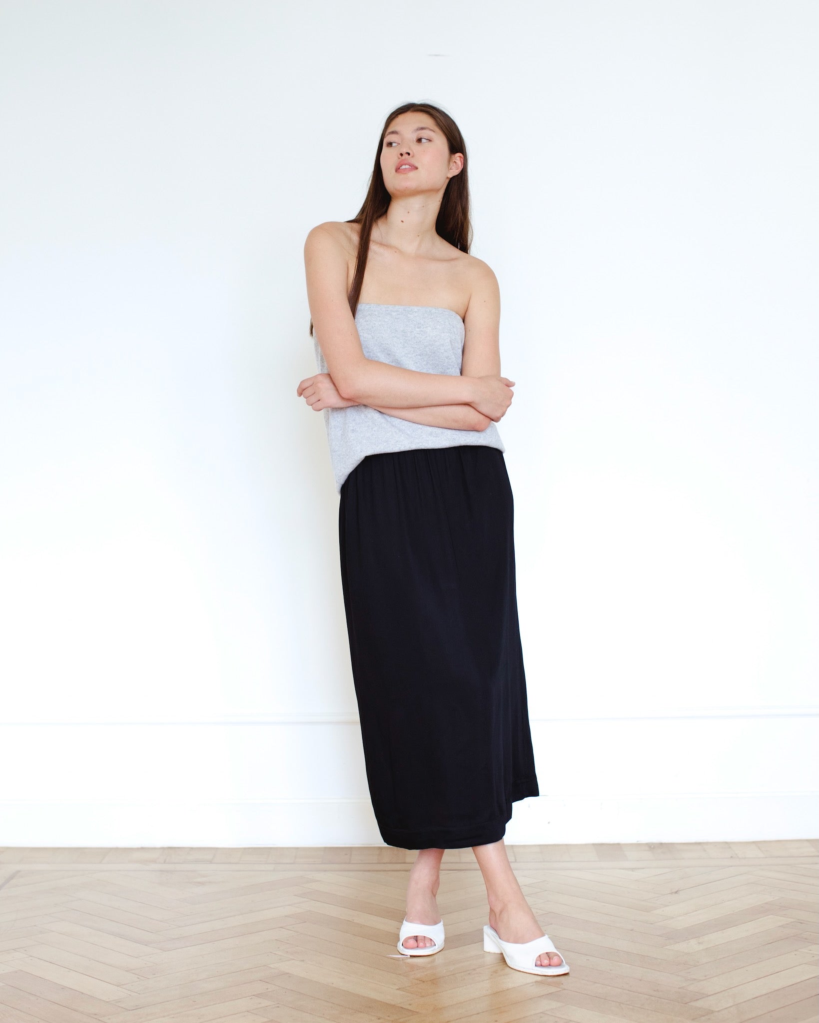 Nico Viscose Skirt Black