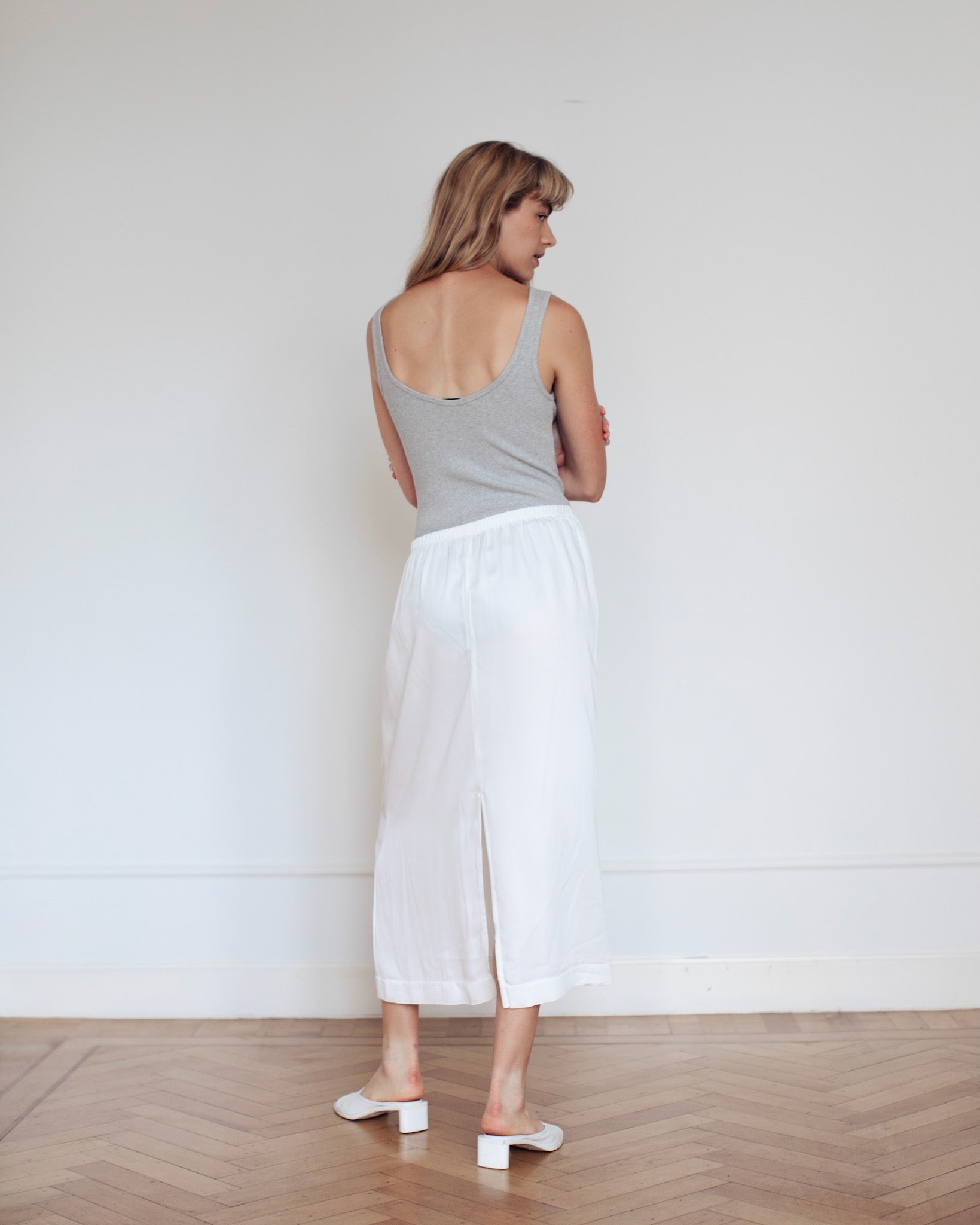Nico Viscose Skirt White